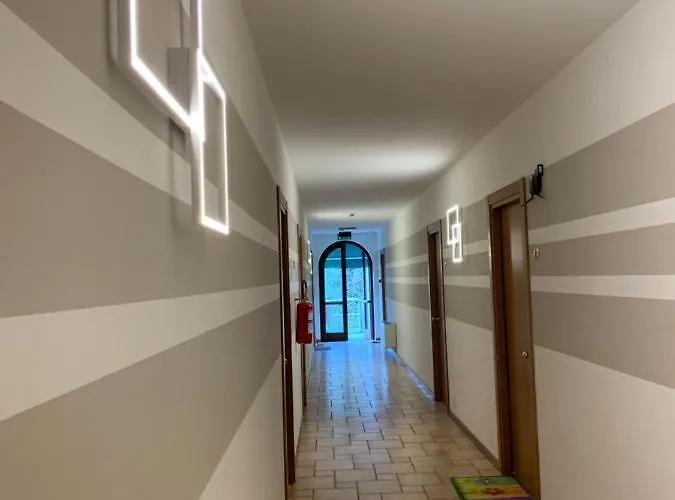 Hotel Lory Ficarolo